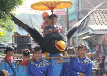Usaha Masyarakat Pangaritan Ujung Berung Melestarikan Budaya Melalui Kesenian Reak Dogdog