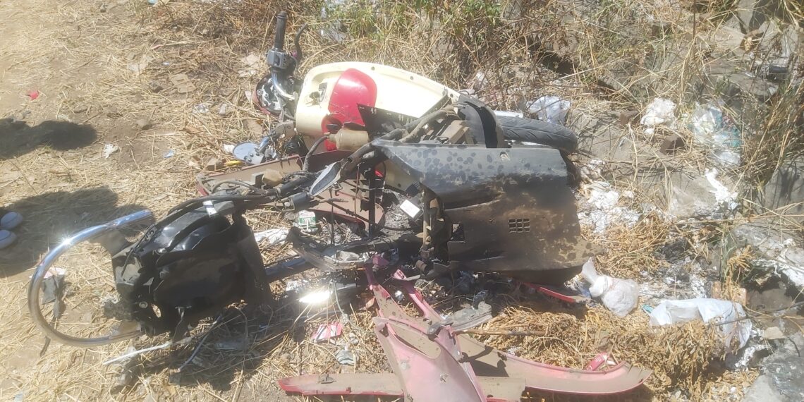 Sepeda Motor Temper KA di Petak Cimekar – Rancaekek, Daop 2 Ingatkan Kembali Disiplin Berlalu Lintas