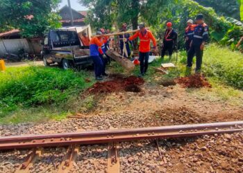 PT KAI Daop 2 Bandung Kembali Tutup 2 Perlintasan Sebidang Liar Tekan Angka Kecelakaan