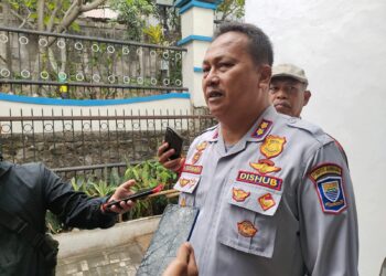 Dishub dan Polrestabes Bandung Tangkap Tiga Pak Ogah yang Pura-pura Terlindas
