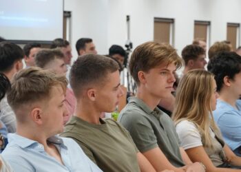 78 mahasiswa dari 21 negara percaya dan  belajar di SBM ITB