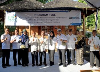 PLN UID Jabar Dorong Pembangunan Berkelanjutan di Desa Adat Kampung Kuta