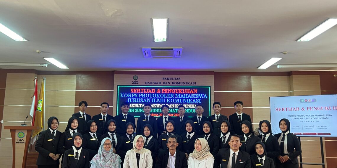 Bangun Sinergi, Prodi Ilmu Komunikasi FDK UIN Bandung Lantik KPMJ Angkatan Ke-7