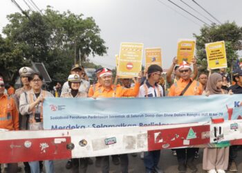 Tak Bosan, Daop 2 Terus Himbau Warga Untuk Disiplin Saat di Perlintasan Sebidang