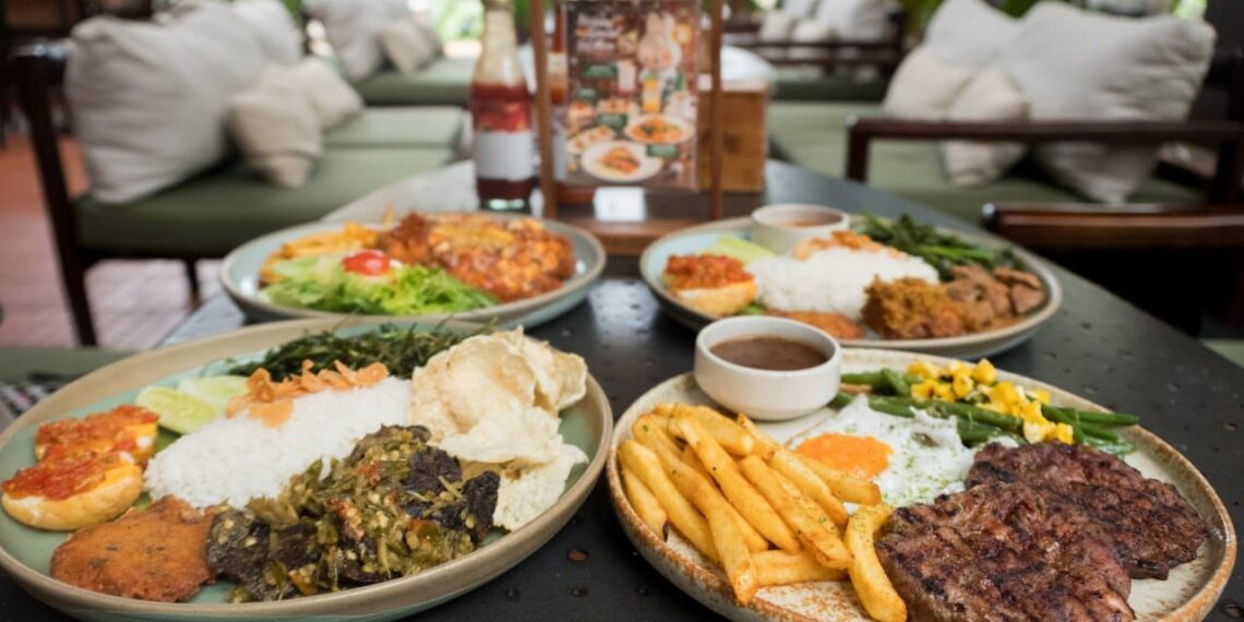 Bonfire Roast and Grill, Resto Kids Friendly Bikin Family Happy!