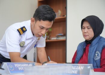 Gandeng BNN Jabar, KAI Daop 2 Tes Urine Seluruh  ASP Yang Turun Dinas