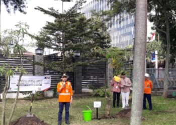 Sukseskan Gerakan 1 Juta Pohon, KAI Daop 2 Bandung Tanam 100 Pohon