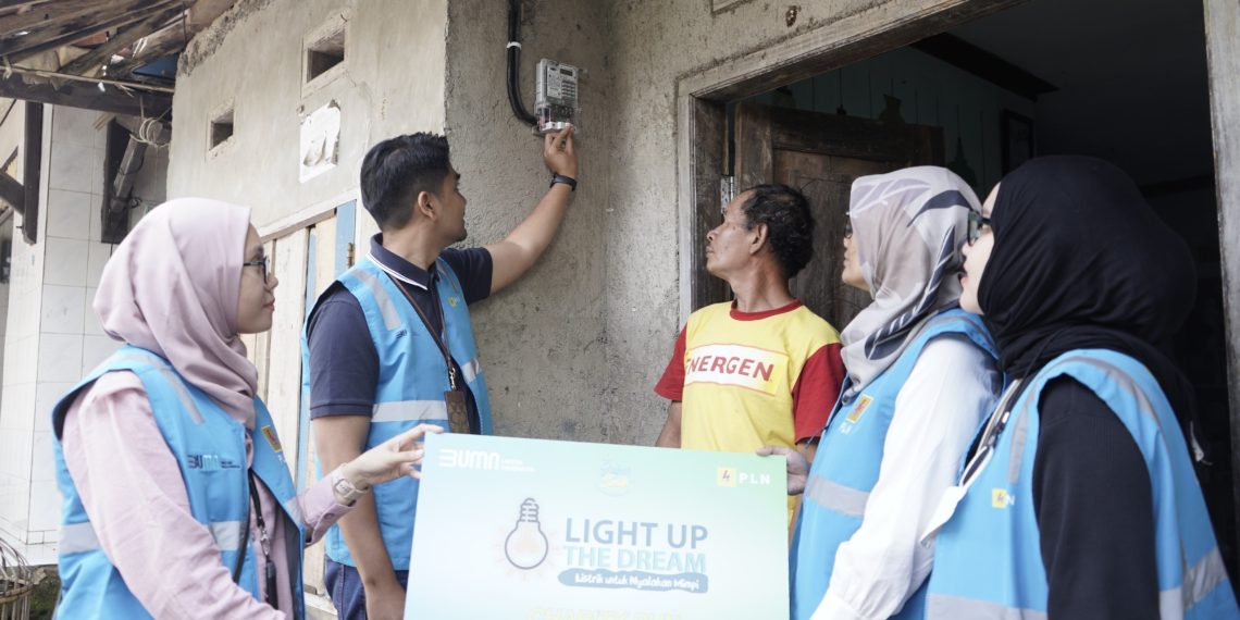 PLN Jabar Smile Run 2025 Berikan Terang Bagi Rumah dan Mimpi Masyarakat Kurang Mampu