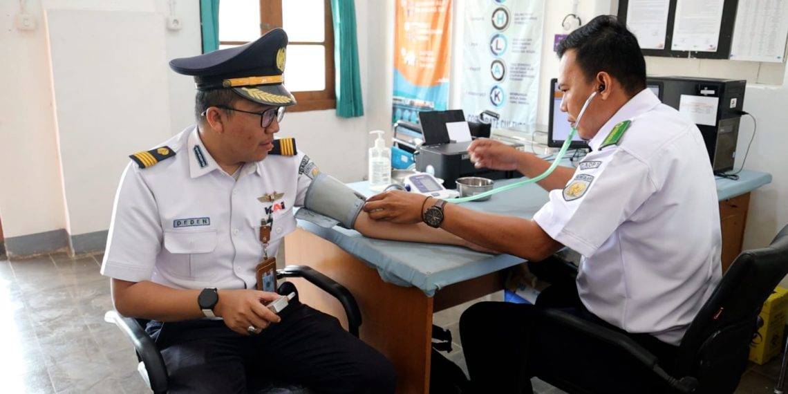 Selama Angkutan Lebaran, Daop 2 Bandung Siagakan Petugas Kesehatan