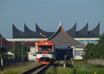 3 Kereta Wisata Favorit di Sumatera Barat yang Wajib Dicoba Wisatawan