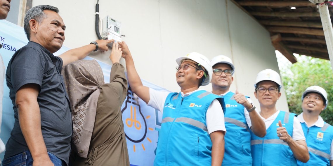 Jabar Caang, Terang yang Tak Sekadar Janji