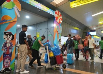 Kereta Api Masih Jadi Pilihan Warga Saat Libur Sekolah