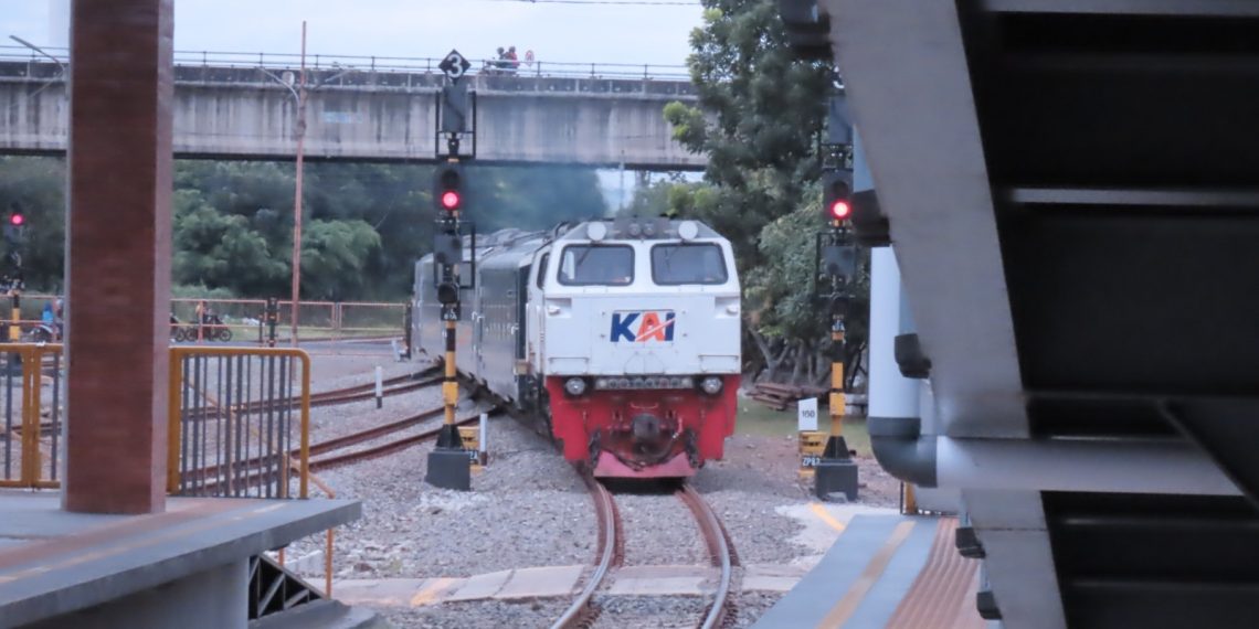 KA Pasundan dan KA Kahuripan Jadi Andalan Penumpang