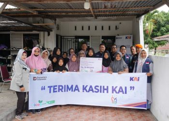 KAI Divre II Sumbar Salurkan Bantuan TJSL di Padang, Dukung Perayaan HUT IKW-RI ke-9