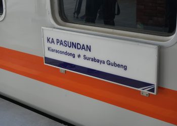 Okupansi KA Pasundan Tembus 121 Persen Akhir Pekan