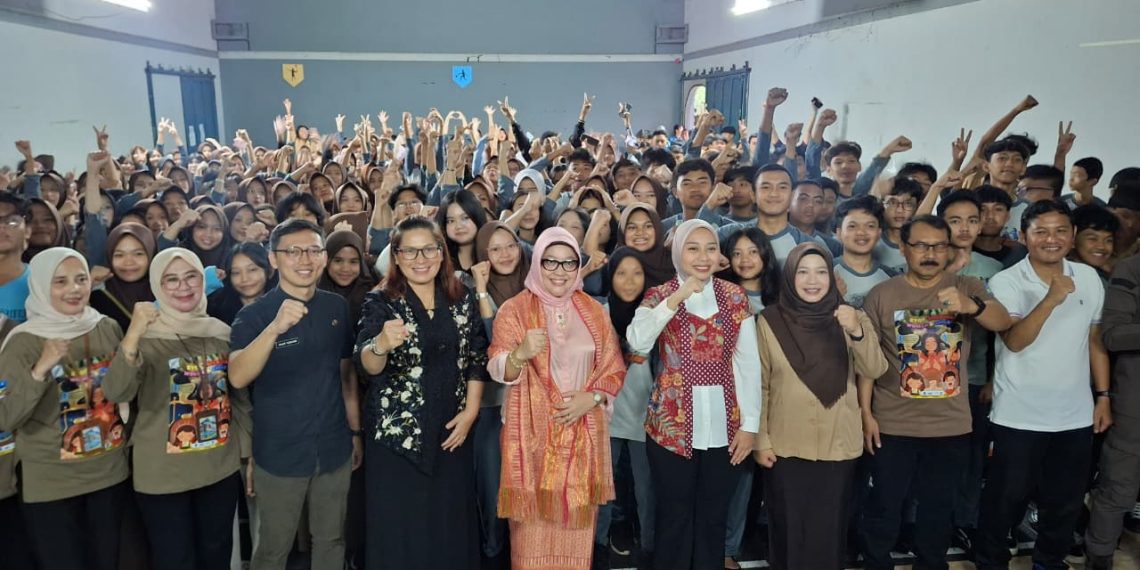 Kekerasan Bukan Tradisi, Jawa Barat Gelar Kampanye Anti-KDRT di Sekolah Garut