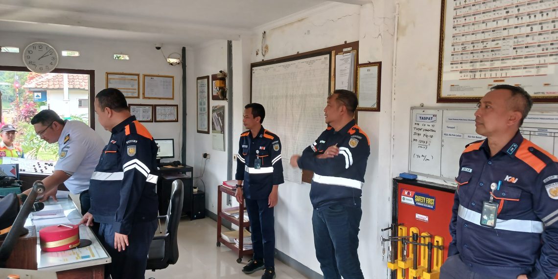 KAI Daop 2 Bandung Perketat Pemeriksaan Jalur Hadapi Lonjakan Nataru