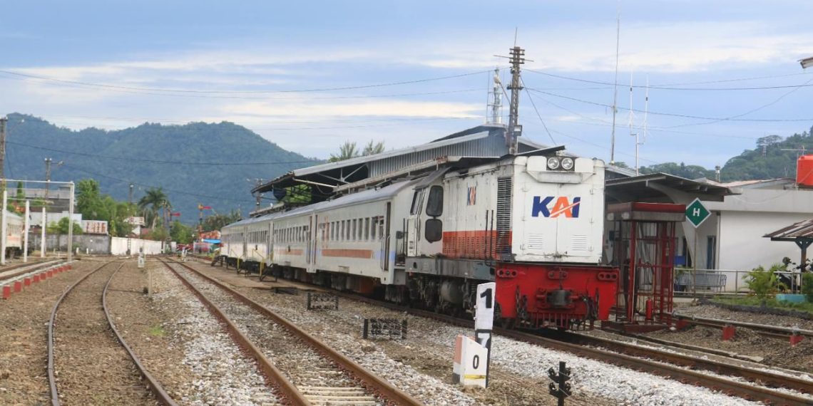 Libur Isra Mi’raj, KAI Divre II Sumbar Siapkan 20 Ribu Kursi Kereta Lokal