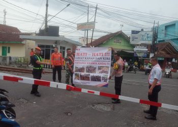 KAI Daop 2 Bandung Ingatkan Abaikan Palang Pintu, Nyawa Jadi Taruhan
