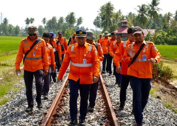 KAI Divre II Sumbar Cek Lintas Kuraitaji–Cimparuh Jelang Angkutan Lebaran