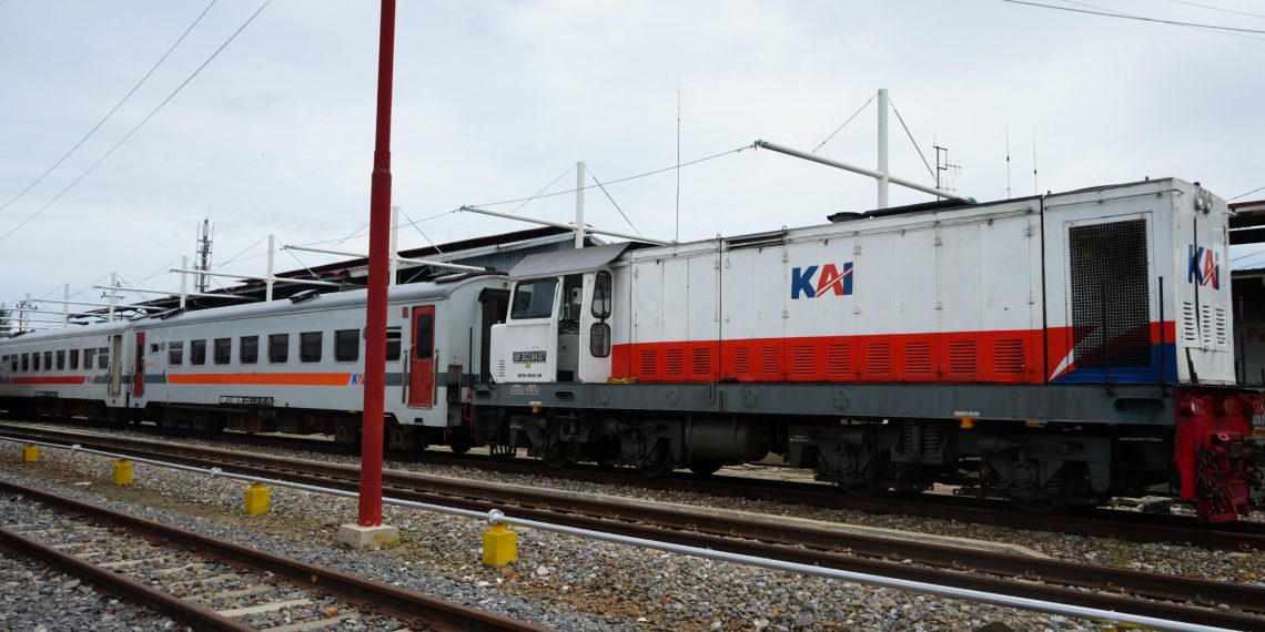 Efisiensi BBM KAI Sumbar Tembus 512 Ribu Penumpang, Ini 5 Fakta Pentingnya