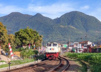 Bandung–Ketapang Tanpa Transit, KA Sangkuriang Dorong Pariwisata dan Bisnis Lintas Jawa