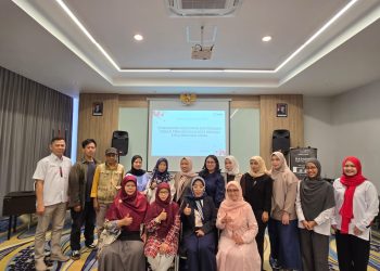 Fakultas Ekonomi dan Bisnis Telkom University Memberikan Penyuluhan terkait  Peningkatan Kesadaran Perlindungan Data Diri dan Etika Bermedia Sosial di Masyarakat. Jum'at 24 April 2026 Foto : Istimewa