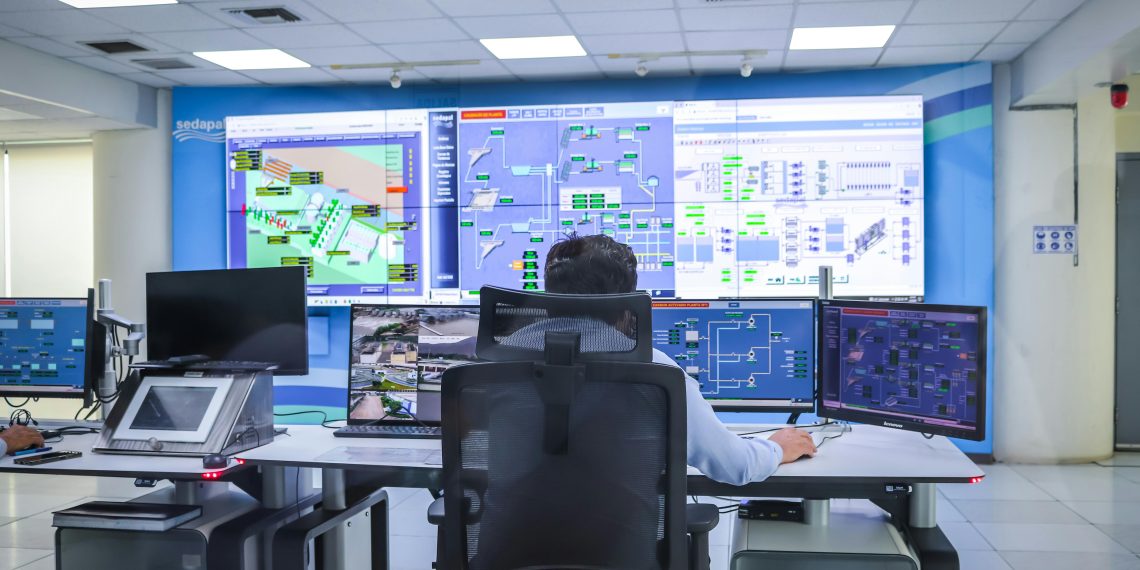 Peran Teknologi dalam Membantu Masyarakat Kurang Beruntung